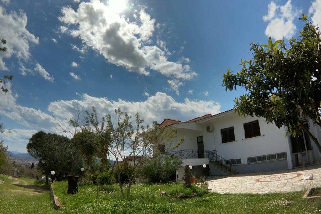 Villa Triple H à Vólos Extérieur photo